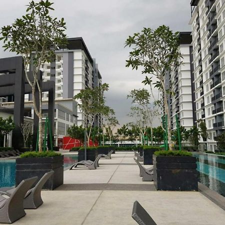 Bsp21 Family Homestay Jenjarum Экстерьер фото