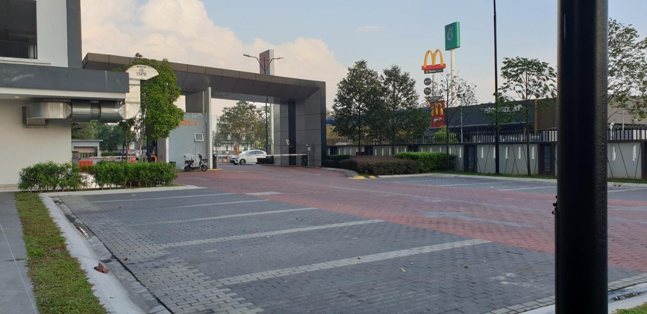 Bsp21 Family Homestay Jenjarum Экстерьер фото