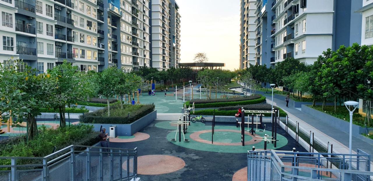 Bsp21 Family Homestay Jenjarum Экстерьер фото
