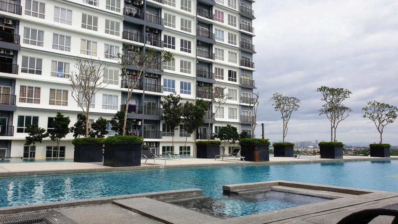 Bsp21 Family Homestay Jenjarum Экстерьер фото