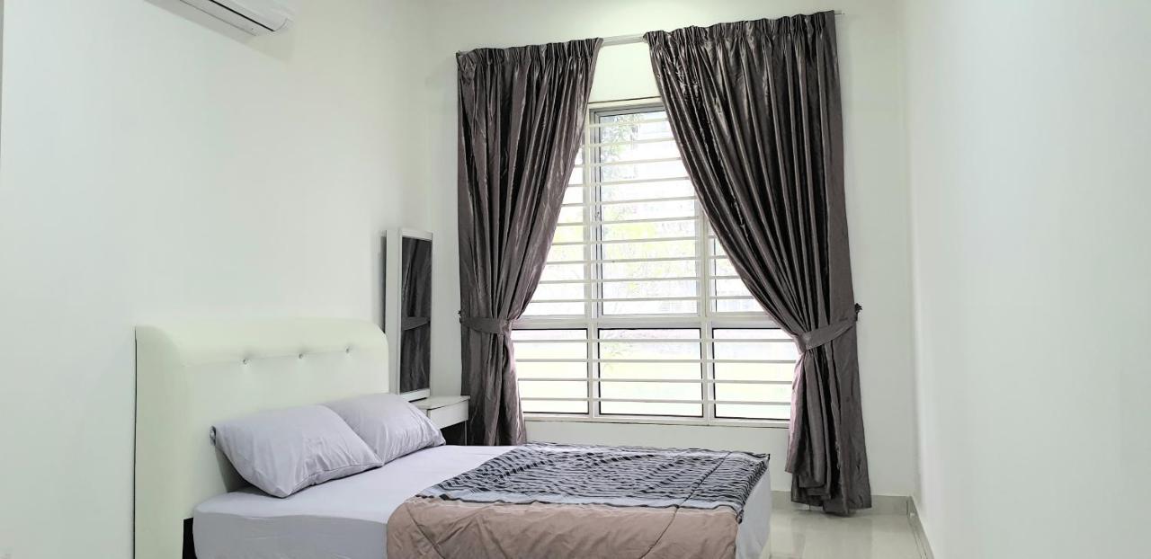 Bsp21 Family Homestay Jenjarum Экстерьер фото
